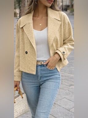 Chic Beige Cropped Spring Jacket Lightweight Neutral Jacket | Minimalist